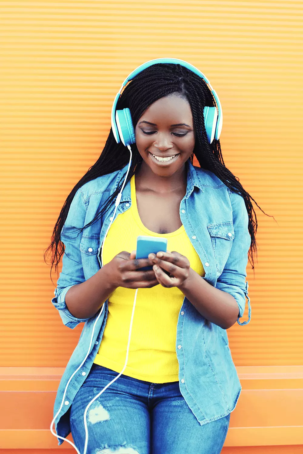 woman-using-mobile-device